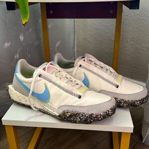 NIKE WAFFLE RACER CRATER